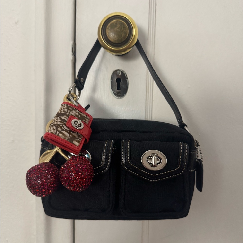 vintage Coach black mini Legacy (excellent condition) - Picture 1 of 4